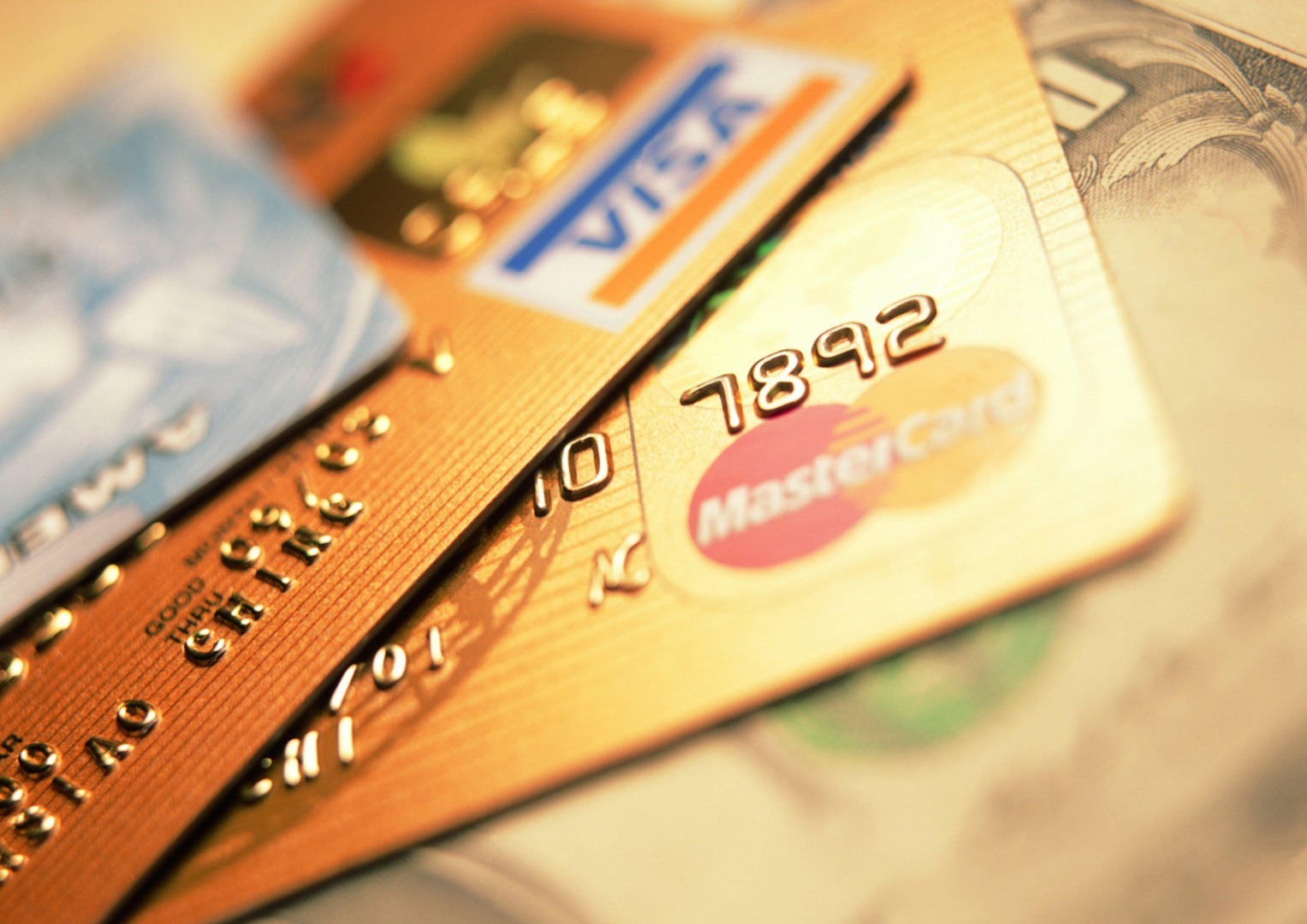 Можно ли продлить кредитную карту Сбербанка?